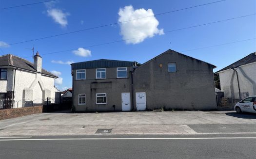 exterior of edenvale crescent property for sale in lancaster